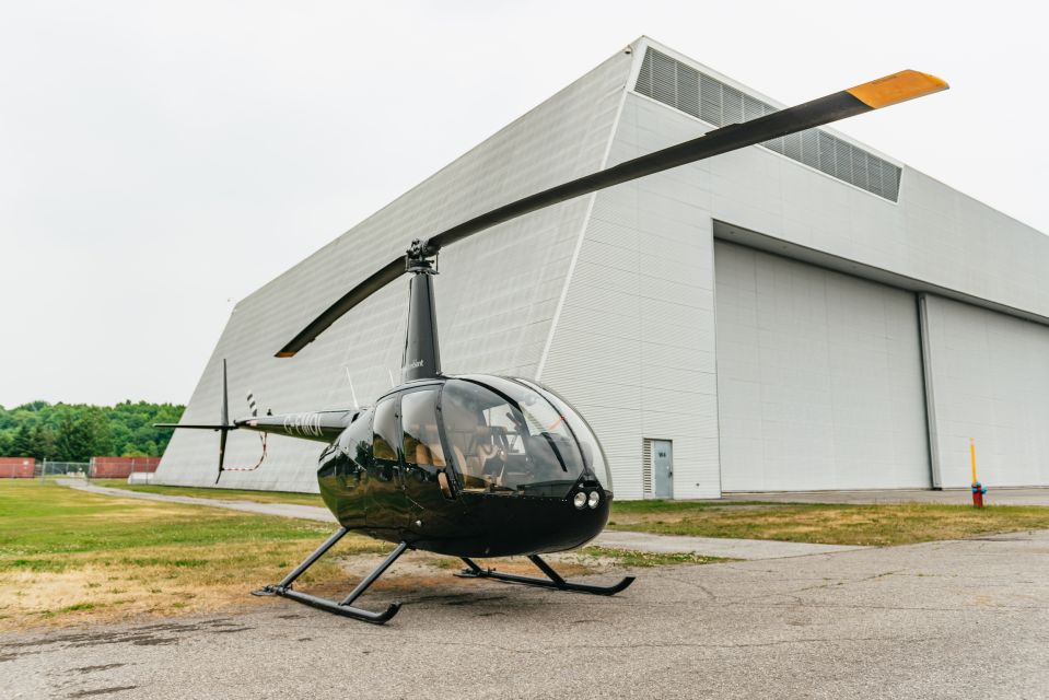 Ottawa: Scenic Helicopter Flight - Exceptional Pilot and Service