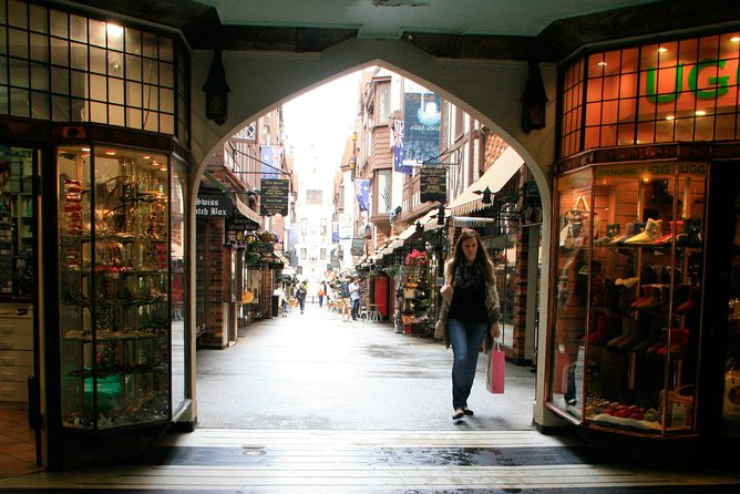 Perth City, Laneways and Hidden Gems Photographic Walk - Group Size and Interaction