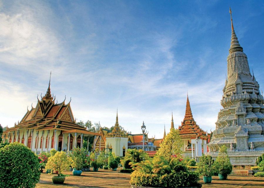 Phnom Penh: Hidden Gems City Walking Tour With a Local Guide - Tour Description