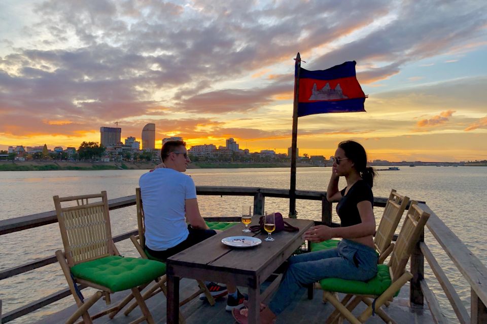 Phnom Penh: Sunset Cruise With Unlimited Beer and Drinks - Review Summary
