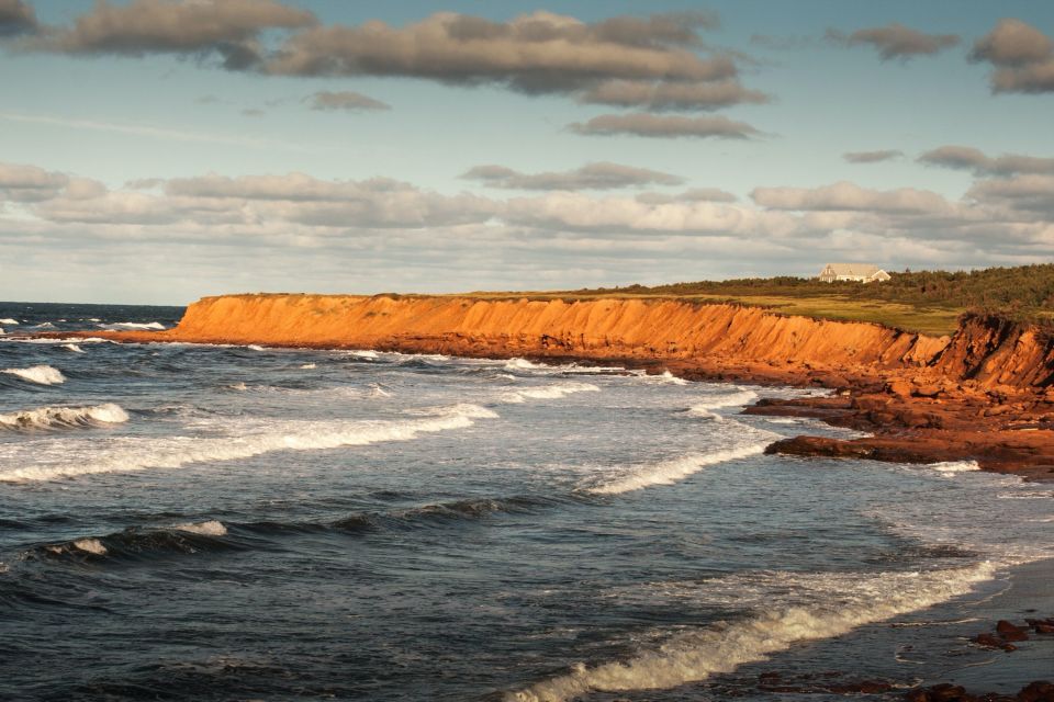 Prince Edward Island: Guided Tour With Anne of Green Gables - Experience Highlights