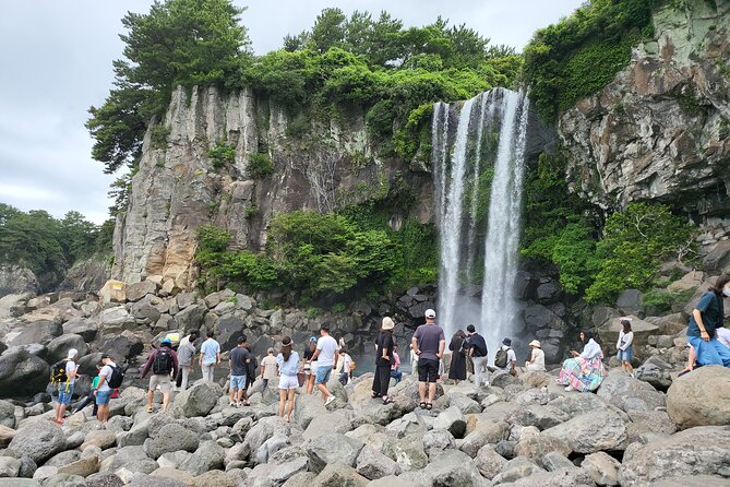 Private Half Day South and West Tour in Jeju Island - Customer Reviews and Ratings