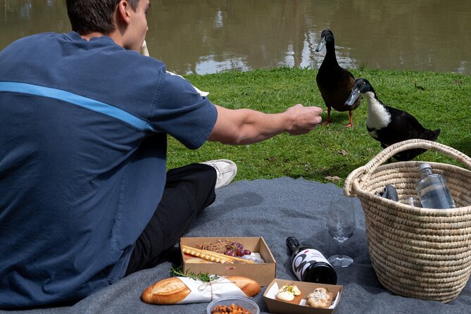 Private Mornington Farm Picnic for Two Adults - Cancellation Policy