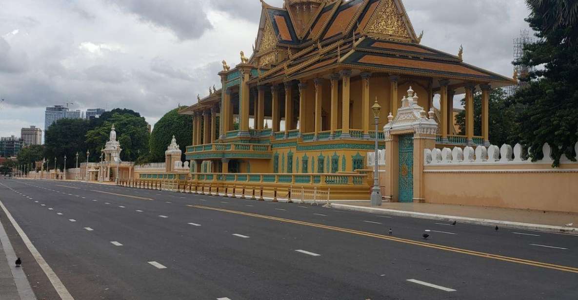 Private One Day Tour in Phnom Penh Capital City - Transportation and Pickup