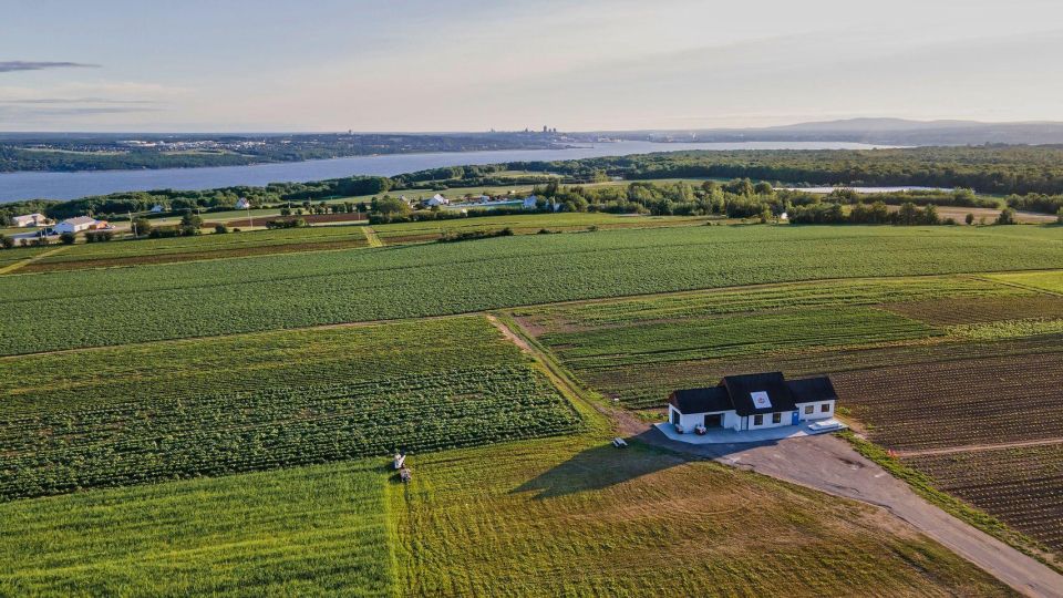 Quebec City : Scooter Guided Tour, Île D'orléans Agrotourism - Starting Location Information