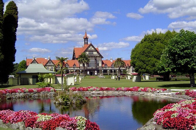 Rotorua Geothermal Living Maori Village Tour Whakarewarewa 6.5hours Tour - Cultural Insights