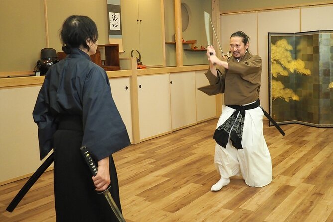 Samurai Experience (with Costume Wearing) - Participate in Samurai Sword Training