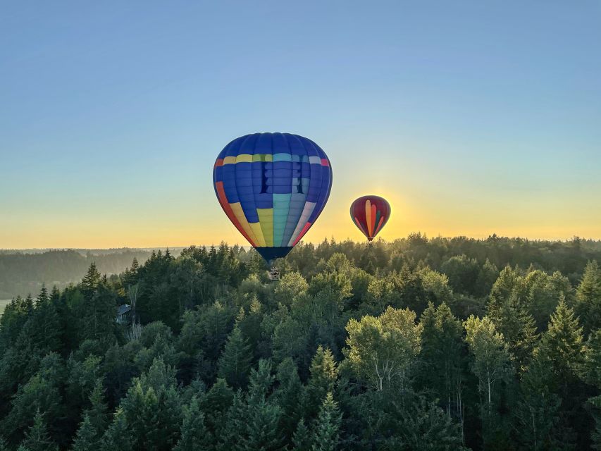 Seattle: Mt. Rainier Sunset Hot Air Balloon Ride - Meeting Information