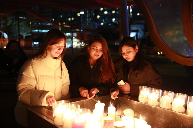 Seoul: Palace, Temple and Market Guided Foodie Tour at Night - Booking Experience