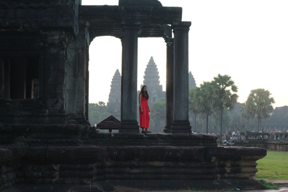 Siem Reap: Personalised Angkor Wat Sunrise Tour by Tuk-Tuk - Tour Highlights and Inclusions