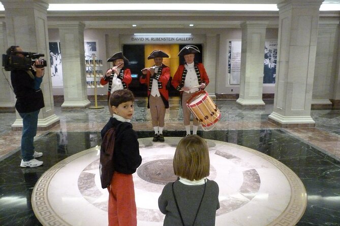 Skip-the-line National Archives Building Exclusive Guided Tour - Guide Qualities and Visitor Recommendations