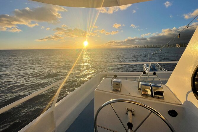 Sunset Dinner Cruise in Honolulu - Customer Reviews and Recommendations