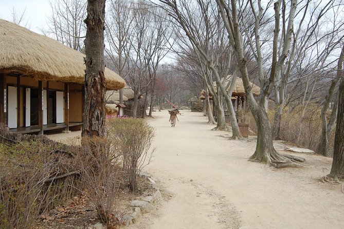 Suwon Hwaseong Fortress and Korean Folk Village Day Tour From Seoul - Logistics and Requirements
