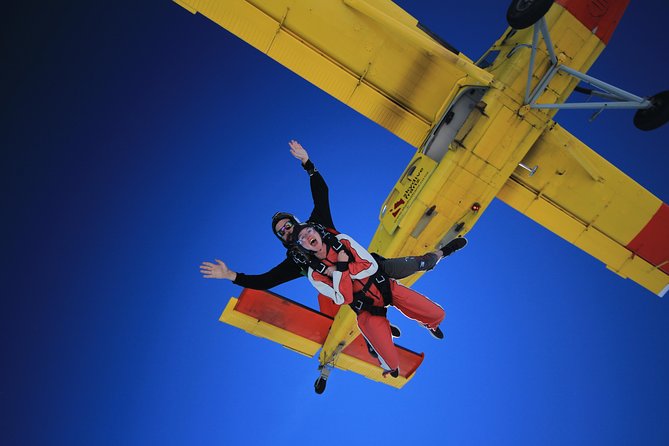 Tandem Skydive 10,000ft From Franz Josef - Requirements and Restrictions