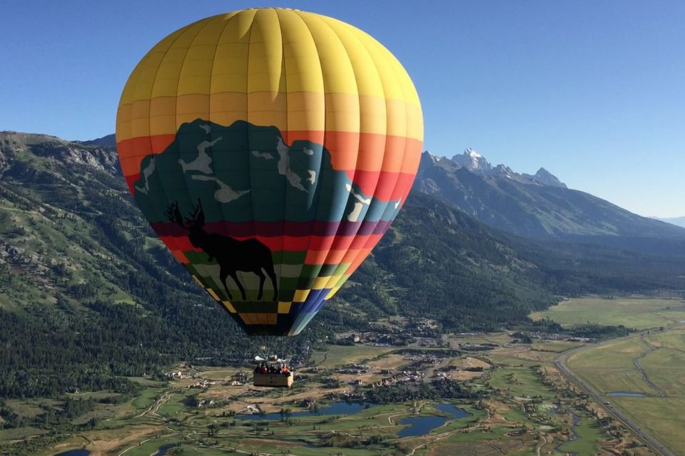 Teton Village: Grand Tetons Sunrise Hot Air Balloon Tour - Review Summary