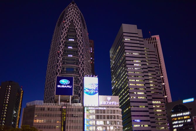 Tokyo by Night Photoshoot & Learn - Lighting Techniques for Night Portraits