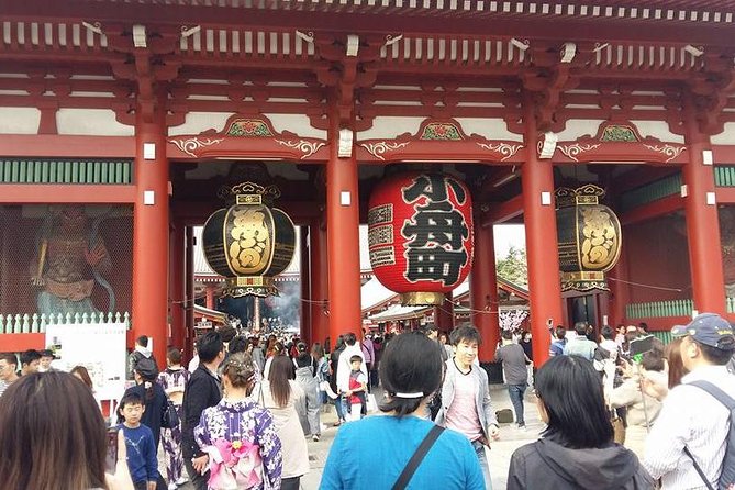 Tokyo Walking Tour 6 Hours (Tsukuji Fish Market, Asakusa, Ginza, Imperial Palace - Luxury Shopping in Ginza District