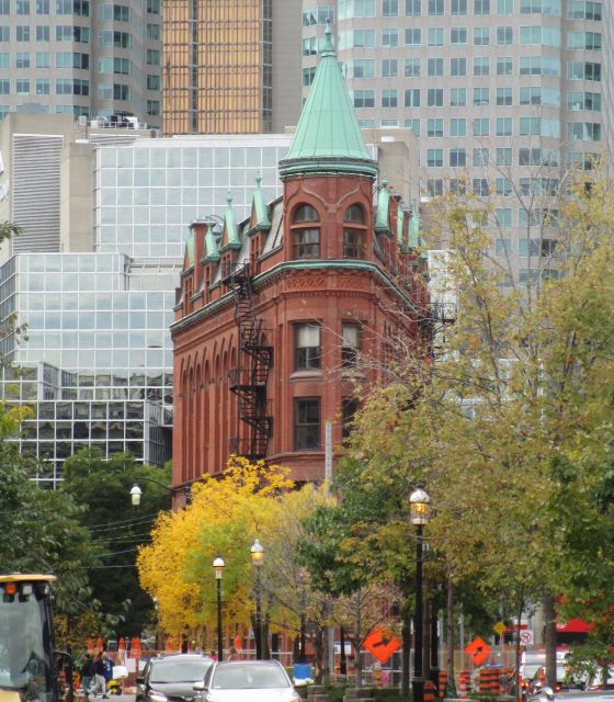 Toronto Distillery District Self-Guided Walking Tour & Hunt - Important Information