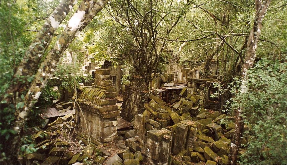 Tour Koh Ker & Beng Mealea Leading by Expert Guide - Cost and Pricing