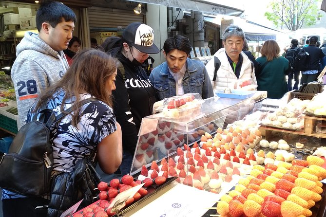 Toyosu Market Morning Tuna Auction and Tsukiji Food Tour With Licensed Guide - Tour Itinerary and Highlights