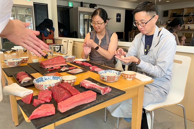 Toyosu & Tsukiji Market and Making Sushi Workshop Tour - Meeting Point Information