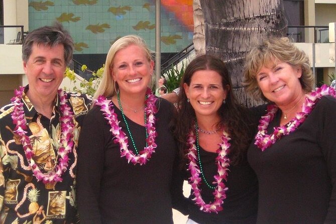 Traditional Airport Lei Greeting on Honolulu Oahu - Additional Information