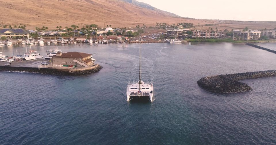 Two Stop Deluxe Molokini Snorkel - Inclusions