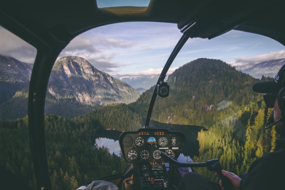 Vancouver: Coastal Mountain Landing Helicopter Tour - Location and Meeting Information