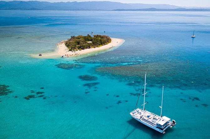 Wavedancer Low Isles Great Barrier Reef Sailing Cruise From Palm Cove - Booking and Policies