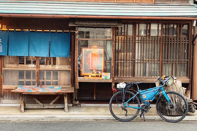 Yanaka Sendagi Nezu : Explore Traditional Life & Beauty Tour - Charming Temples and Gardens