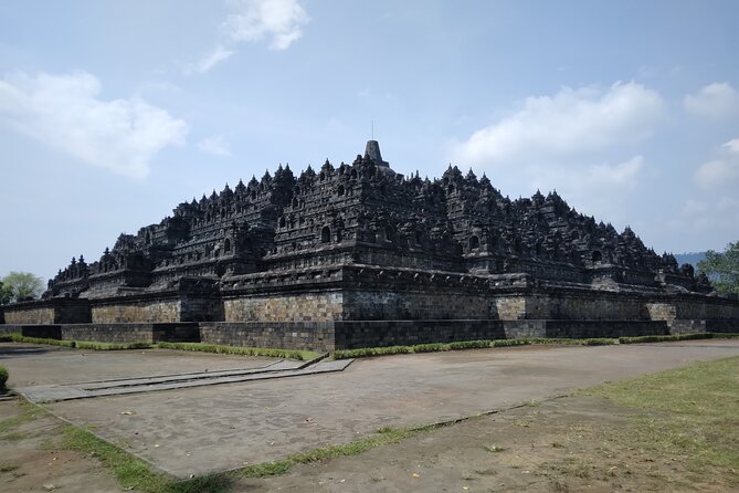 Yogyakarta Borobudur Prambanan Tour - Time Allocation at Temples