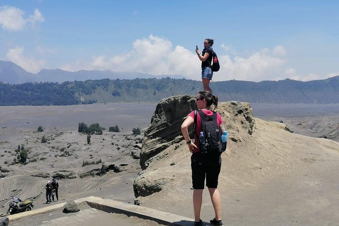 1 Day Bromo Private Tour With Madakaripura Waterfall - Transportation and Pickup