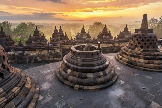 1 Day Yogyakarta Tour (Borobudur Temple, Merapi Lava Tour, Prambanan Temple) - Sunrise Option at Borobudur