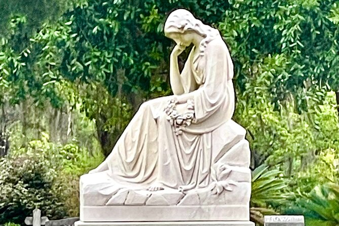 1-Hour Bonaventure Cemetery Golf Cart Guided Tour in Savannah - Accessibility and Age Suitability