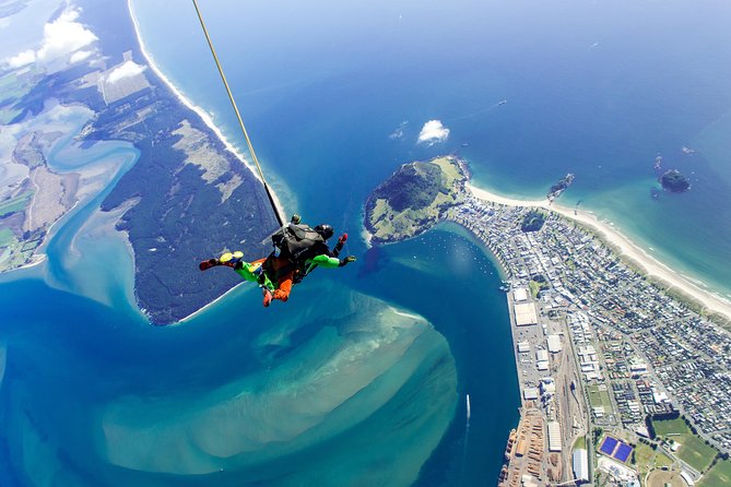 15,000ft Tandem Skydive in Bay of Plenty - Booking, Cancellation Policies, and Refunds