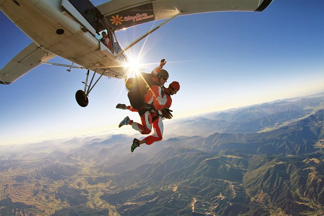 18,000ft Tandem Skydive Over Abel Tasman - Accessibility and Transportation Information