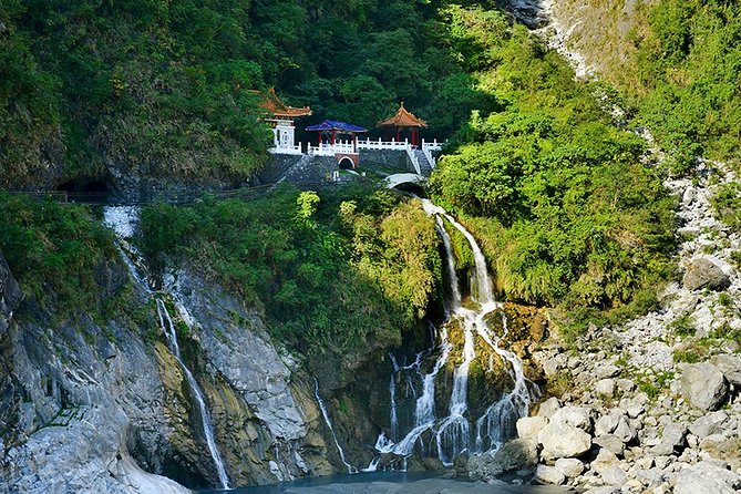 5-Day Round Taiwan Charter Car Tour - General Information and Requirements