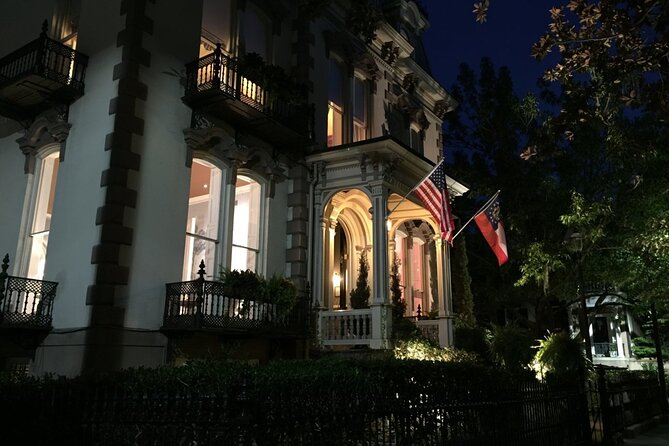 90 Minute Original Haunted Savannah Tour 8pm - Pricing and Information