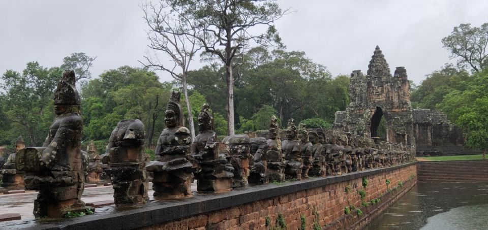 Angkor Wat Temples With Sunrise Tour by Car - Detailed Itinerary