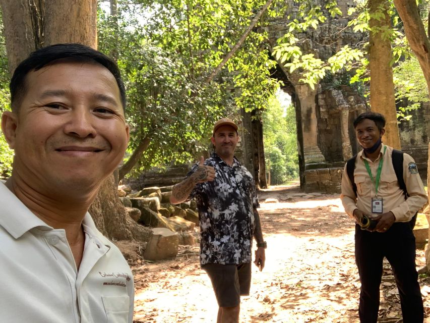 Angkor Wat With Small Tour Circle - Discover Angkor Thoms History