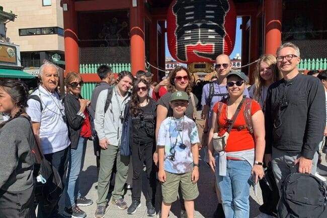 Asakusa: 1400-Year History Exploration - Guide Role and Responsibilities