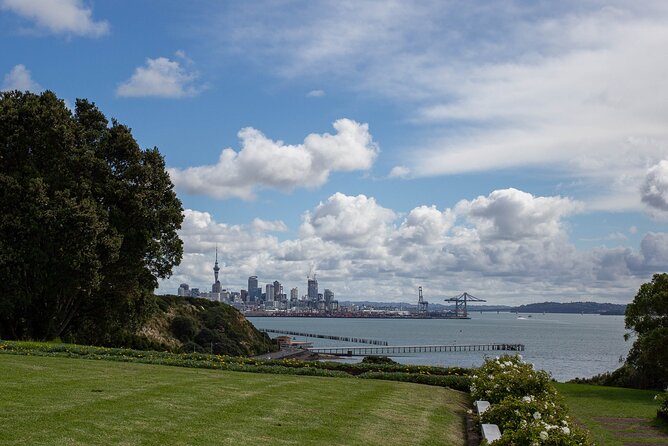 Auckland Coastal Discovery - Private Tour Incl. Wine Tasting - Wine Tasting Experience
