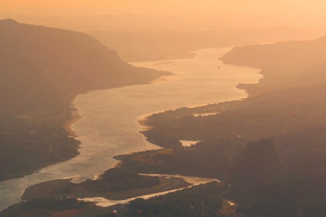 Beautiful Air Tour of the Columbia River Gorge - Highlights From Viator Information