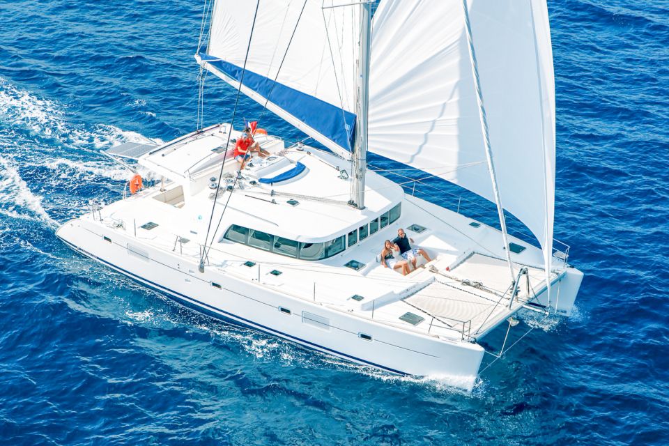 Big Island: Luxury Catamaran Trip Along the Kona Coast - Additional Information and Benefits