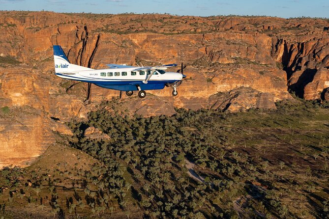 Bungle Bungle Flight & Domes To Cathedral Gorge Walking Tour - Customer Reviews and Ratings