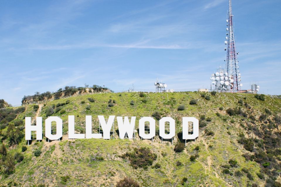 Burbank: Helicopter Tour of Los Angeles and Hollywood Sign - Sum Up