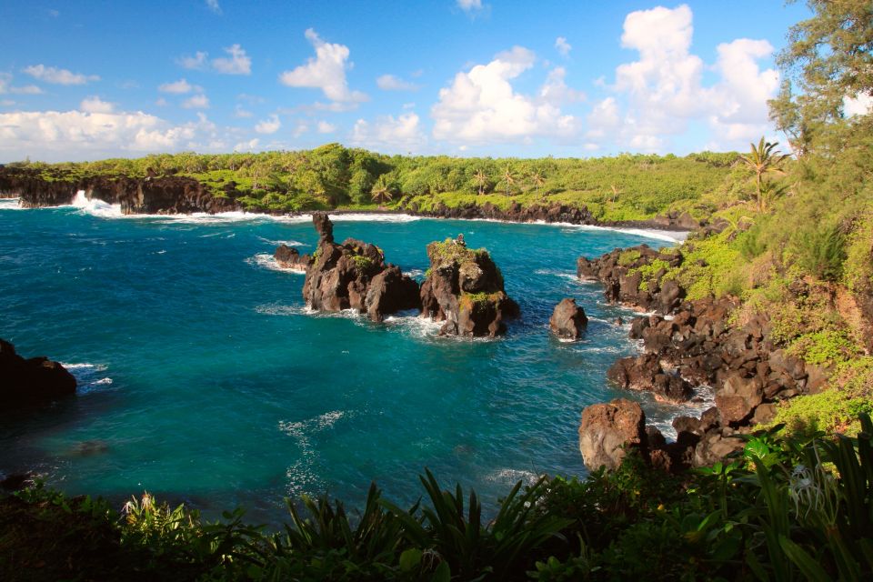 Central Maui: Two-Island Scenic Helicopter Flight to Molokai