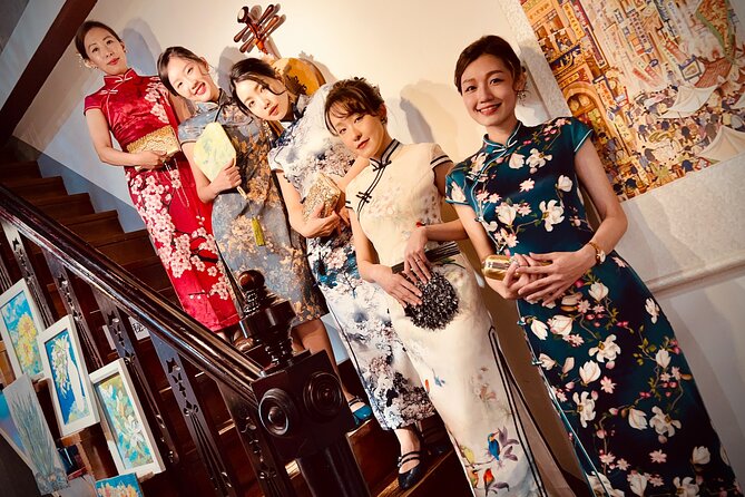 Changing Cheongsam in Dadaocheng, Taipei City - Cheongsam in Contemporary Taiwanese Culture