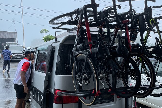 Cycling Tour Support and Evacuation Car - Customer Support