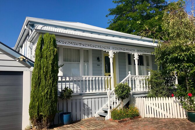 Devonport Explorer Tour Volcanoes, Heritage and Cultural Sites - Cultural Experiences